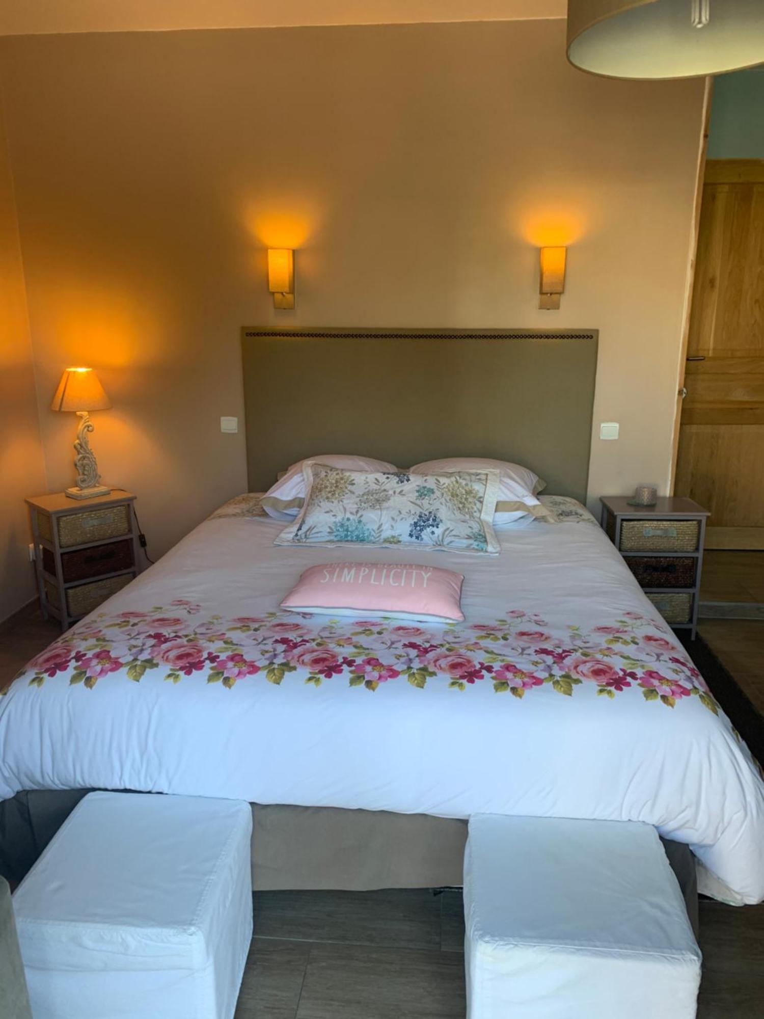 Le Clos Du Pontet Orliénas Esterno foto
